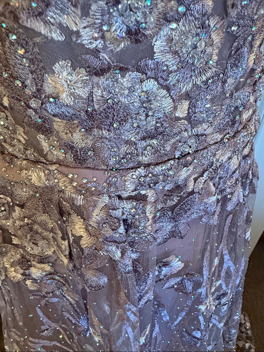 MAC DUGGAL
Light Purple Embellished Floral Cap Sleeve A Line Gown - Picture 7 of 15